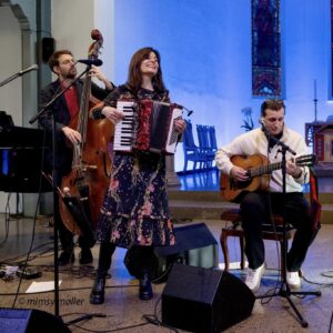 Konsert med Ensemblet Solnyshka Drom